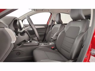 RENAULT INTENS E-TECH Hybrid 145