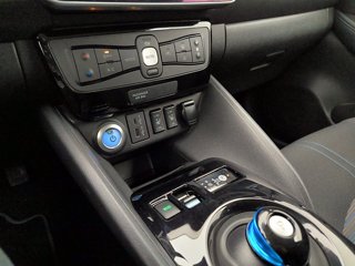 NISSAN Leaf 40kWh N-Connecta CVT my19