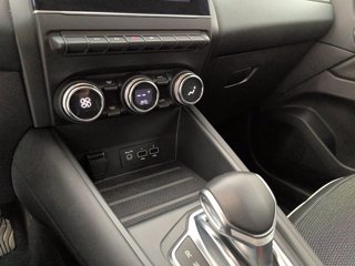 RENAULT Captur 1.6 E-TECH Plug-in Hybrid 160cv Intens Auto