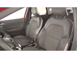 RENAULT Captur 1.6 E-Tech hybrid Intens 145cv auto
