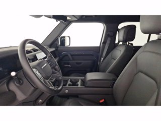 LAND ROVER Defender 110 3.0 I6 MHEV X-Dynamic HSE AWD Auto