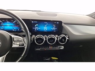 MERCEDES GLA 200 D Sport 8G-DCT