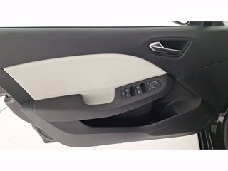 RENAULT Clio 5 Porte 1.6 E-Tech full hybrid 145cv Techno A