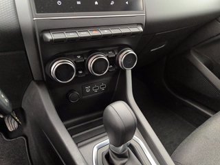 RENAULT Clio 1.6 E-Tech hybrid Zen 140cv auto my21