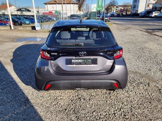TOYOTA Yaris 1.5 Hybrid 115 Active e-CVT