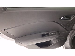 RENAULT Captur 1.6 E-Tech hybrid Intens 145cv auto