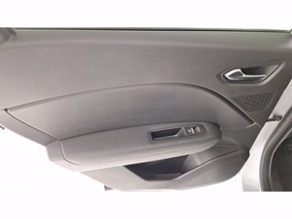 RENAULT Captur 1.6 E-Tech hybrid Techno Fast Track 145cv auto