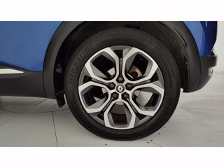 RENAULT Captur 1.6 E-Tech hybrid Techno Fast Track 145cv auto