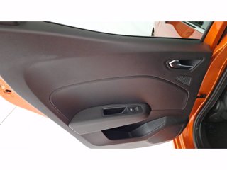 RENAULT Clio 1.6 E-Tech full hybrid Techno 145cv auto