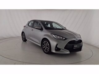 TOYOTA Yaris 1.5h Trend