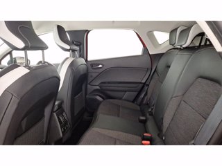 RENAULT Captur 1.6 E-Tech hybrid Intens 145cv auto