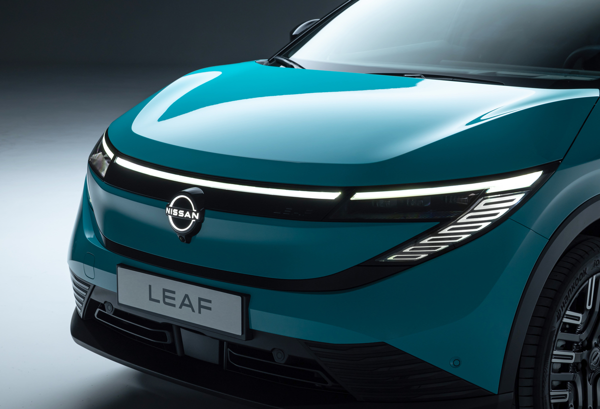 Nuova Nissan LEAF Foto Unveil (10)
