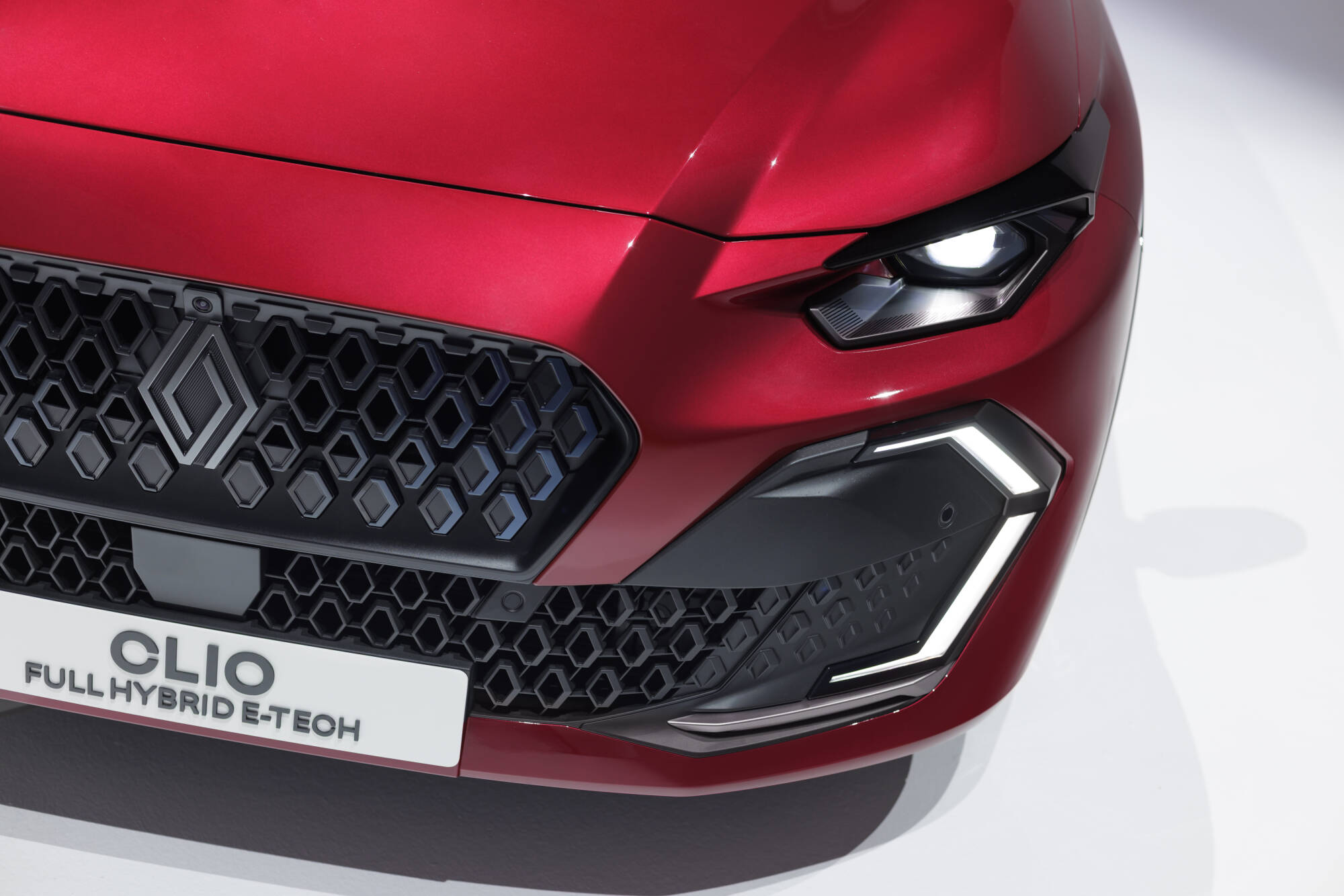 Renault Clio Full Hybrid E Tech Esprit Alpine Rouge Absolu 36