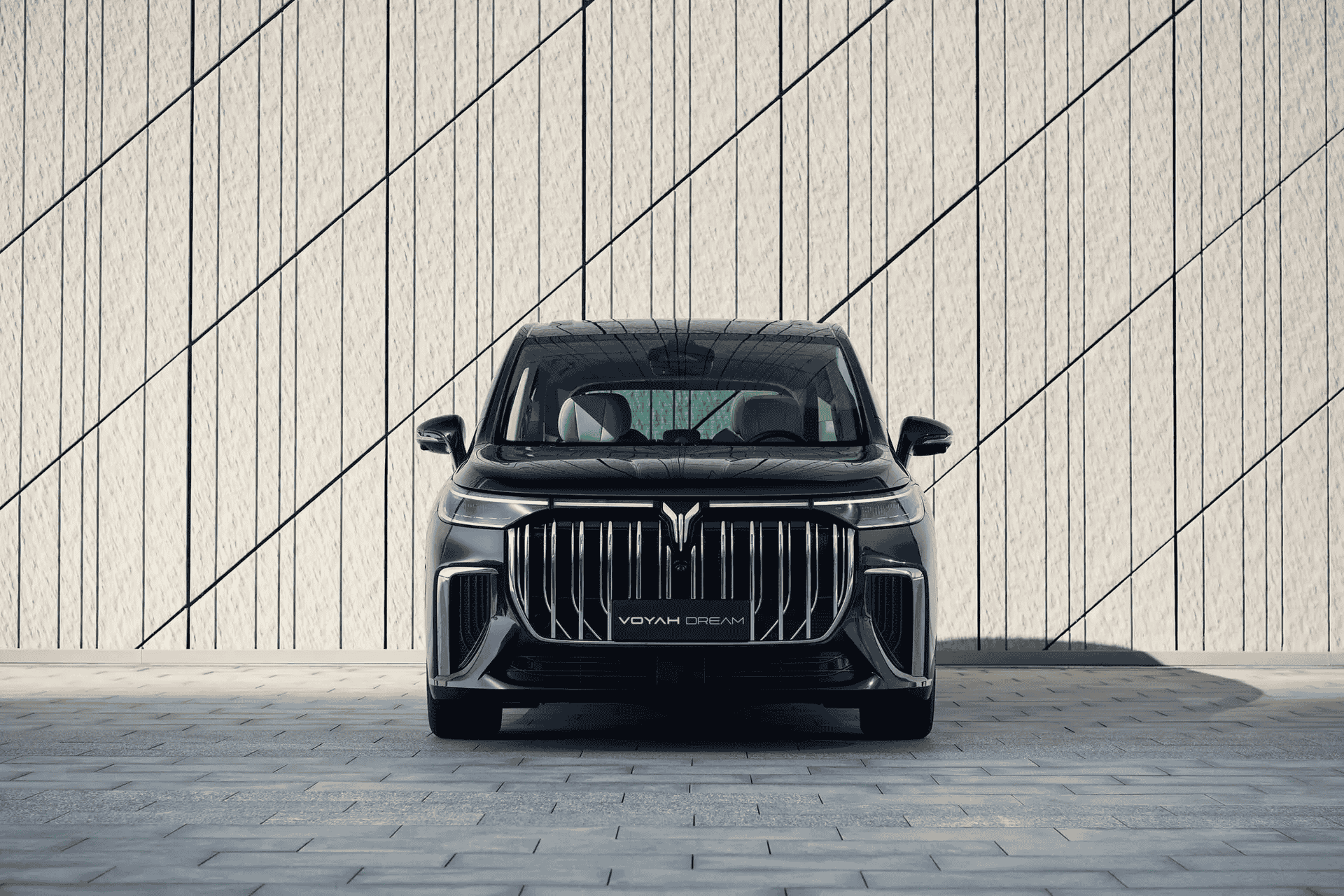 Voyah Dream Front Scaled